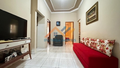 Casa, 3 quartos, 286 m² - Foto 1