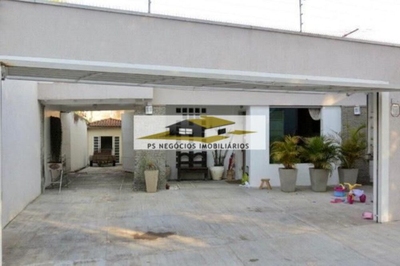 Casa, 4 quartos, 180 m² - Foto 1