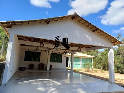 Chácara, 4 quartos, 2500 m² - Foto 1