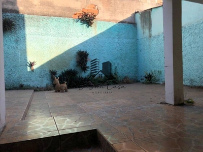 Casa, 2 quartos, 210 m² - Foto 1