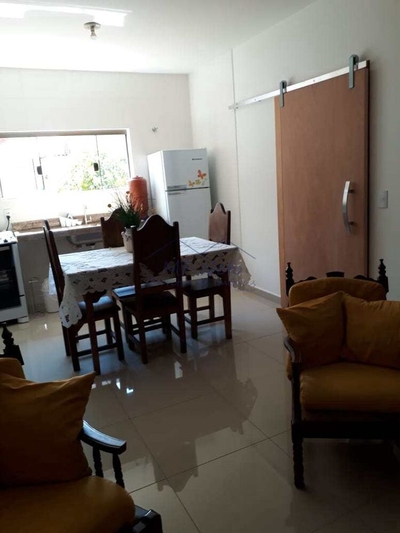 Casa, 6 quartos, 391 m² - Foto 1