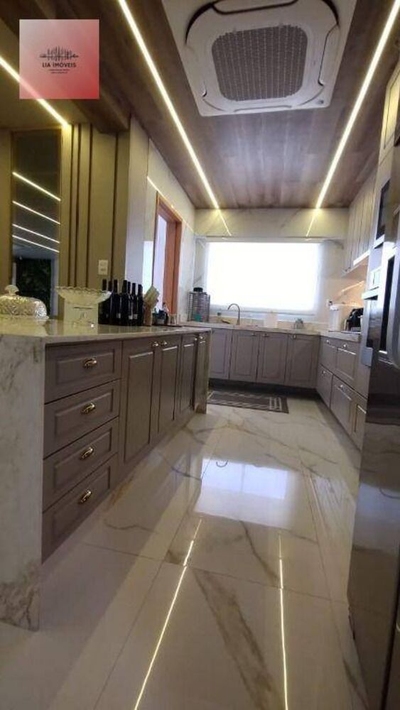 Apartamento, 3 quartos, 181 m² - Foto 1