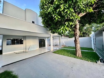 Sobrado, 3 quartos, 177 m² - Foto 1