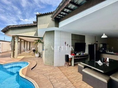 Casa, 5 quartos, 298 m² - Foto 2