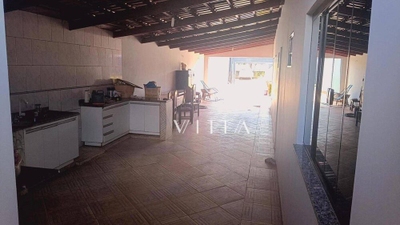 Casa, 3 quartos, 178 m² - Foto 3