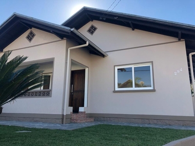 Casa, 5 quartos, 83 m² - Foto 1