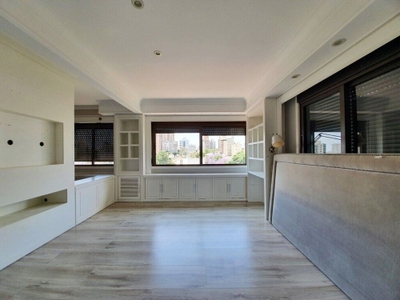 Apartamento, 3 quartos, 230 m² - Foto 2