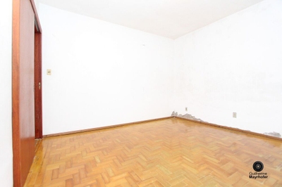 Casa, 3 quartos, 200 m² - Foto 1