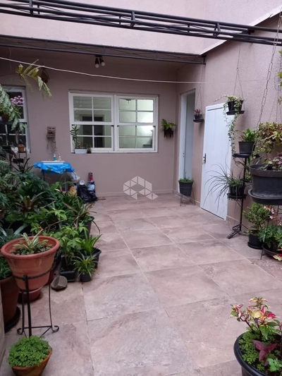 Apartamento, 3 quartos, 24 m² - Foto 1