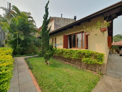 Casa, 3 quartos, 185 m² - Foto 1