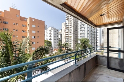 Apartamento, 3 quartos, 132 m² - Foto 2