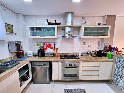 Casa, 3 quartos, 248 m² - Foto 4