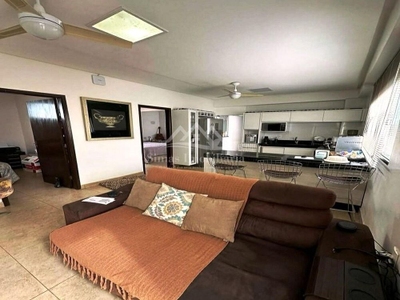 Casa, 4 quartos, 306 m² - Foto 2