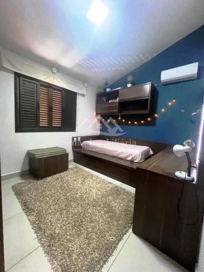 Casa, 4 quartos, 180 m² - Foto 2