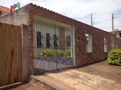 Casa, 3 quartos, 200 m² - Foto 2