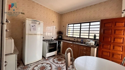 Casa, 3 quartos, 176 m² - Foto 3