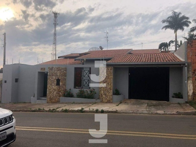 Casa, 4 quartos, 360 m² - Foto 1