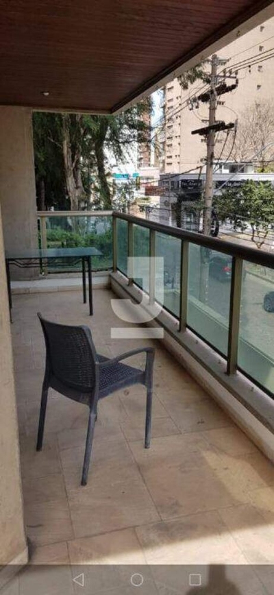 Apartamento, 4 quartos, 330 m² - Foto 1