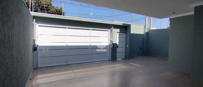 Casa, 3 quartos, 166 m² - Foto 2