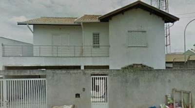 Casa, 5 quartos, 350 m² - Foto 1