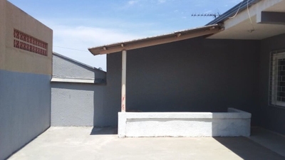 Prédio Inteiro - Foto 1