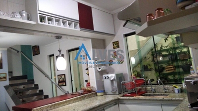 Casa, 3 quartos, 250 m² - Foto 4