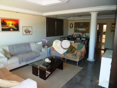 Casa, 5 quartos, 350 m² - Foto 1