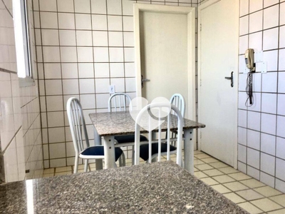 Cobertura, 3 quartos, 217 m² - Foto 1