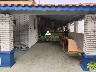 Chácara, 3 quartos, 623 m² - Foto 3