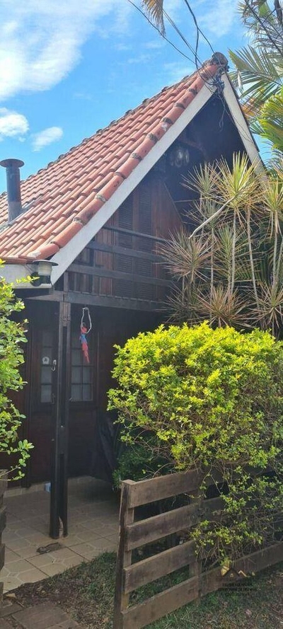 Chácara, 3 quartos, 100 m² - Foto 1