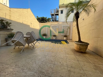 Casa, 3 quartos, 223 m² - Foto 2