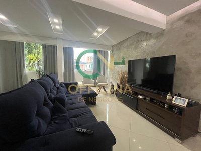 Casa, 4 quartos, 318 m² - Foto 3