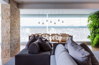 Apartamento, 3 quartos, 162 m² - Foto 2