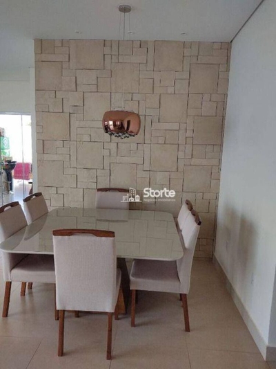 Chácara, 3 quartos, 1010 m² - Foto 2