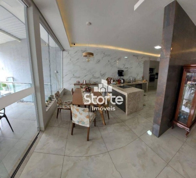 Casa, 3 quartos, 355 m² - Foto 1