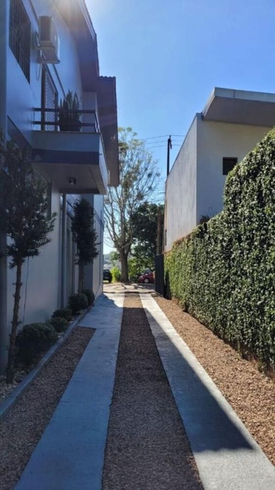 Casa, 3 quartos, 252 m² - Foto 3