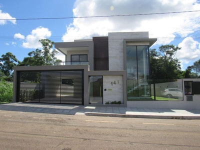 Casa, 3 quartos, 214 m² - Foto 1
