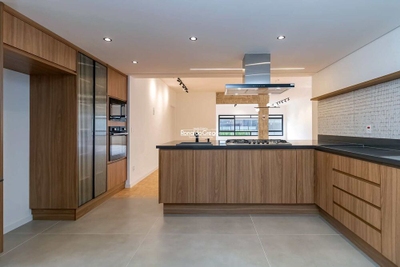 Apartamento, 3 quartos, 221 m² - Foto 4