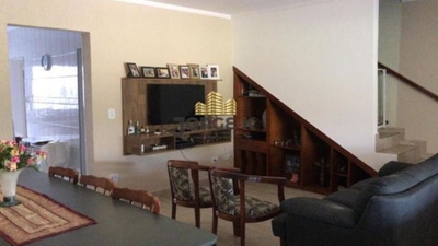 Casa, 3 quartos, 154 m² - Foto 2