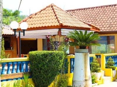 Chácara, 3 quartos, 1900 m² - Foto 1