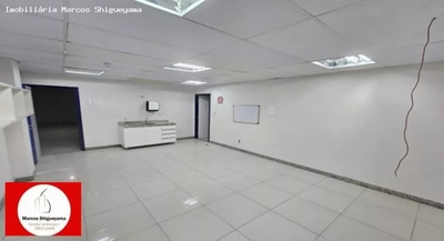 Prédio Inteiro, 2500 m² - Foto 1