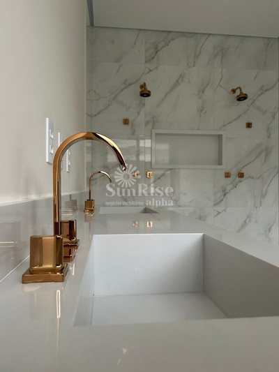 Casa, 4 quartos, 365 m² - Foto 1