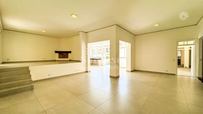 Casa, 4 quartos, 322 m² - Foto 1