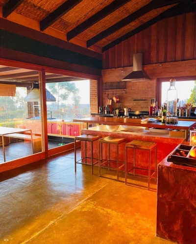 Sítio, 5 quartos, 550 m² - Foto 1