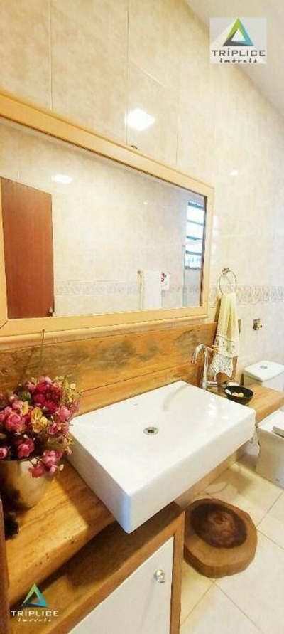 Casa, 5 quartos, 348 m² - Foto 2