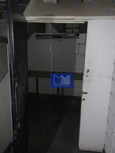 Depósito-Galpão, 1052 m² - Foto 1