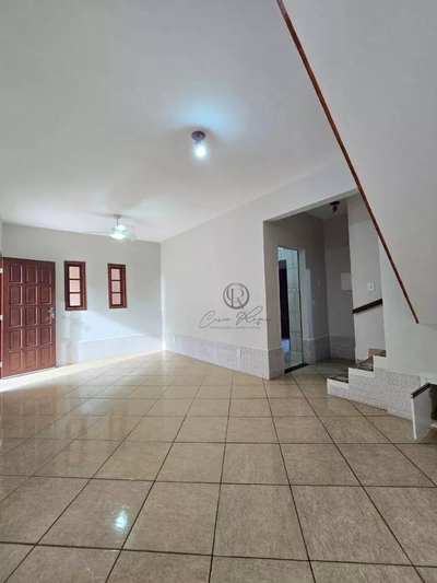 Casa, 3 quartos, 180 m² - Foto 4