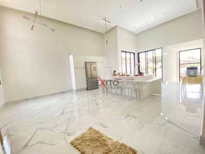 Casa, 4 quartos, 244 m² - Foto 3