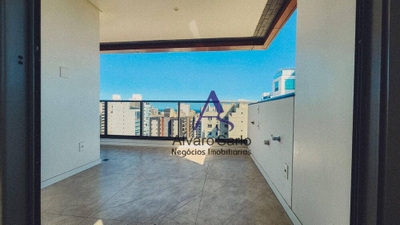 Cobertura, 3 quartos, 196 m² - Foto 1