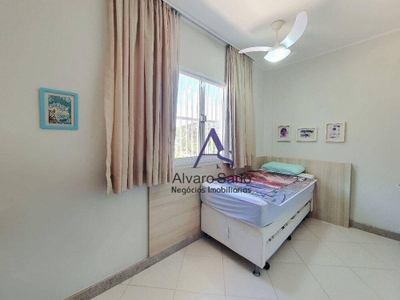 Casa, 4 quartos, 242 m² - Foto 2